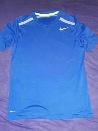 Tričko sportovní funkční, nike,128