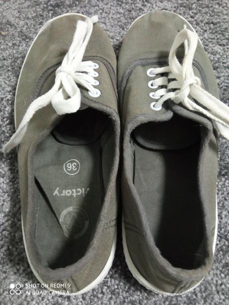 Šedé plátěné tenisky, victory,36