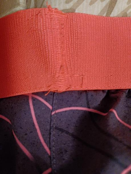 Funkční běžecké kraťasy, vel 8-9 let decathlon, 134