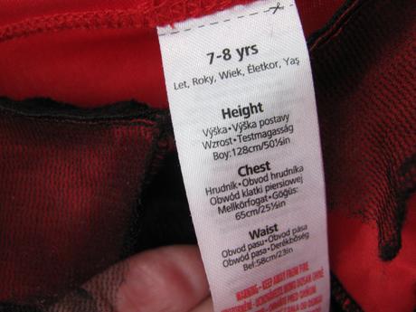 Karnevalový kostým-šaty pekelnice, ohnivka apod.,