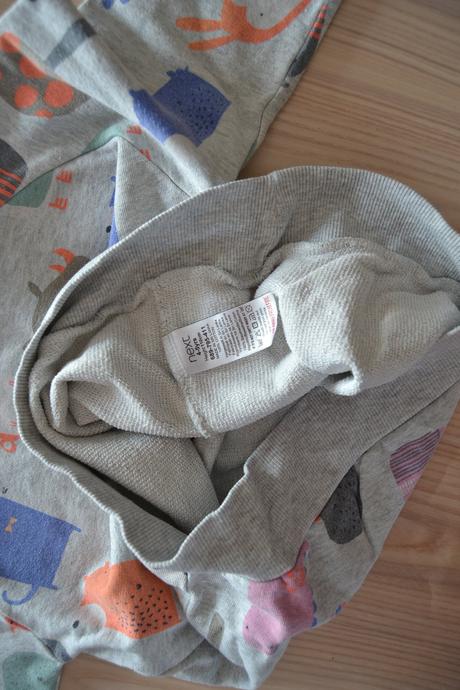 Mikina next, next,110