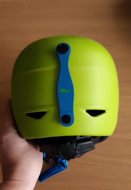 Dětská lyžařská přilba, m