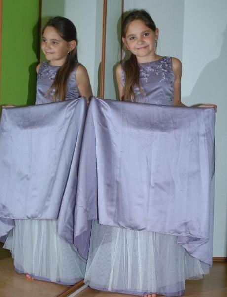 Dvojdílný komplet pro družičku či na ples, 158