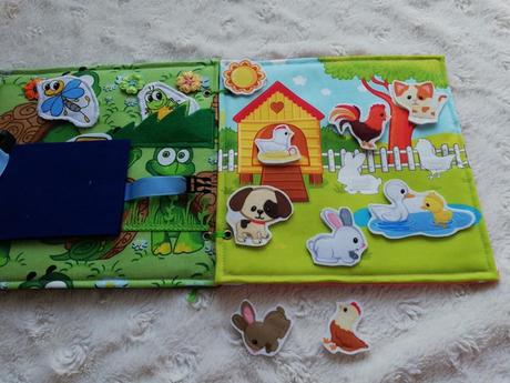 Quiet book se sekačkou, 