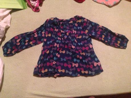 Dívčí halenka mašličky vel. 86 - 92, nutmeg,86