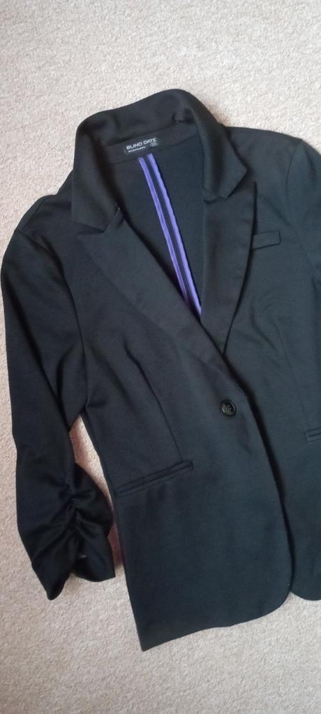 Krátké sako zn."blind date" vel."40/l", 40