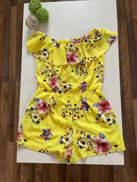 Nový žlutý overal s volánem, vel l-xxl, l / xl / xxl