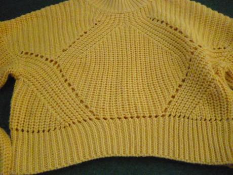 Hořčicový svetr vel.12-13, 158