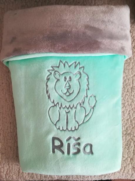 Deka s výšivkou jméno na přání - více barev, šířka (cm): 75,délka (cm): 90