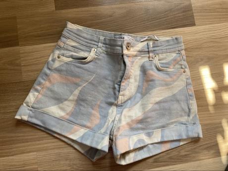 Riflové šortky, bershka,38