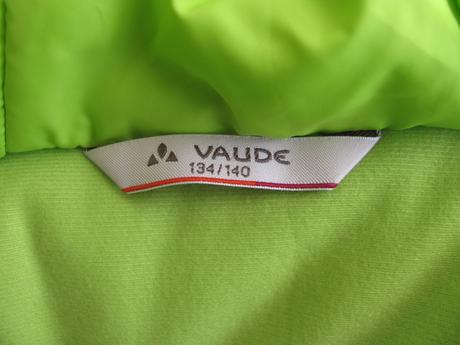 Chlapecká zimní bunda s kapucí vaude, 140