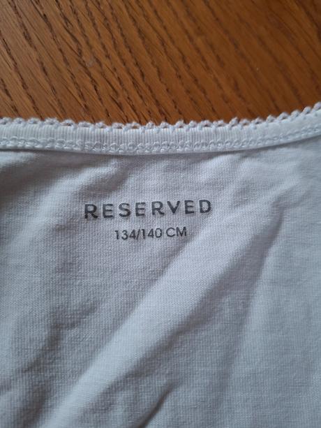 Tílko reserved č.134/140, reserved,134