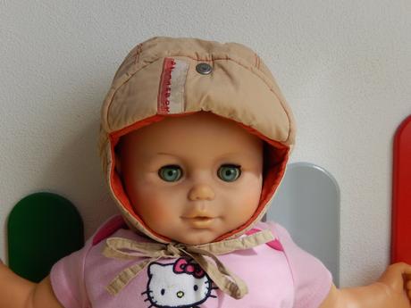 Zimní sportovní čepice/ušanka, 86