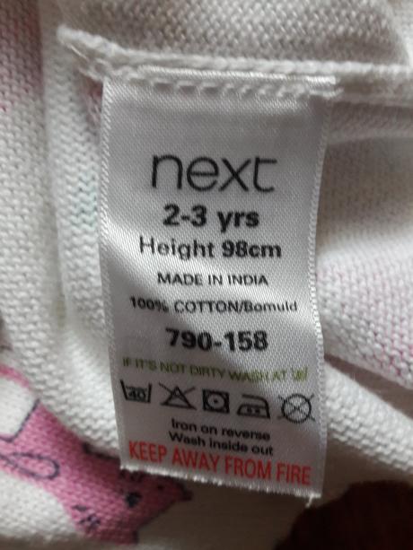 Svetřík next, vel.98, next,98