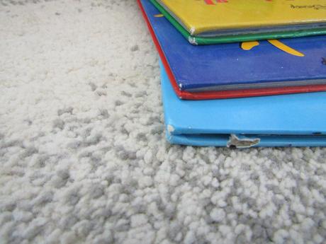 Knihy pro děti- walt disney aladin,bambi a mlaďata,