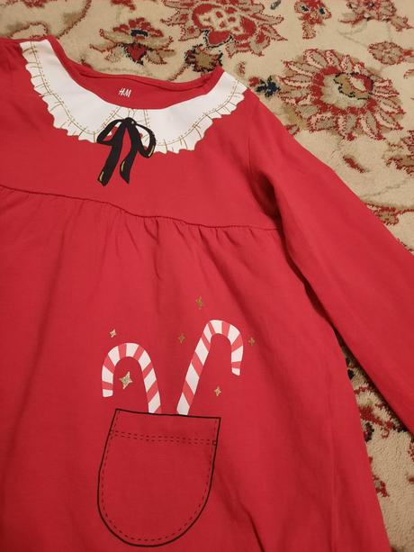 Vánoční šaty, 98