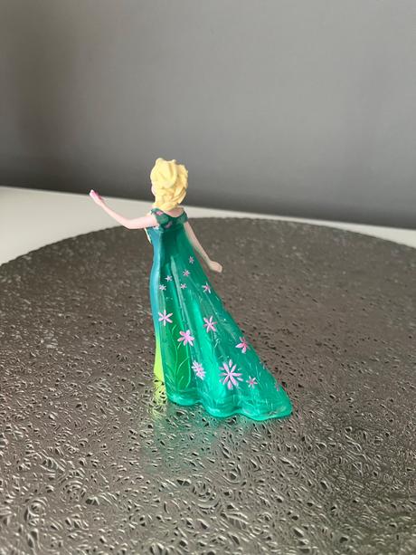 Figurka elsa z ledového království, 