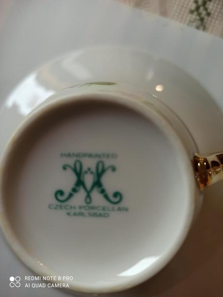 Šálky s podšálky, 