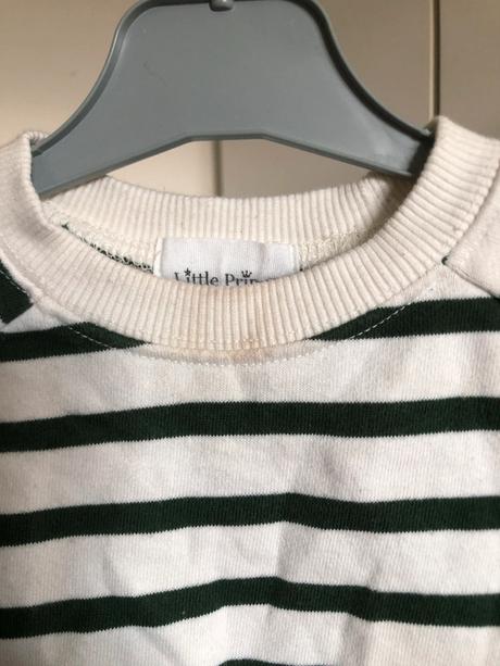 Bílomodrá mikina s proužky, 86