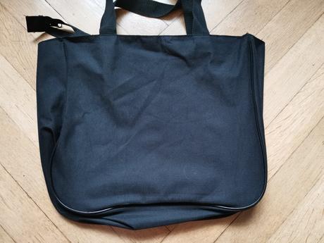 Kabelka monster high, 