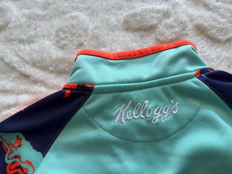 K6/ mikina sportovní - v.cca 8/9 let, 134