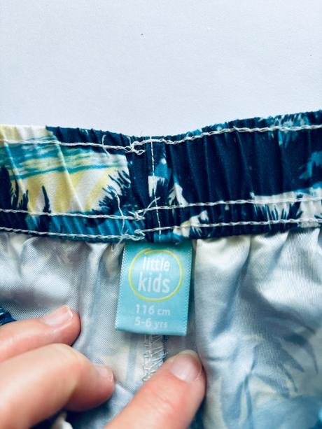 Kraťasy - v. 5/6 let, 116