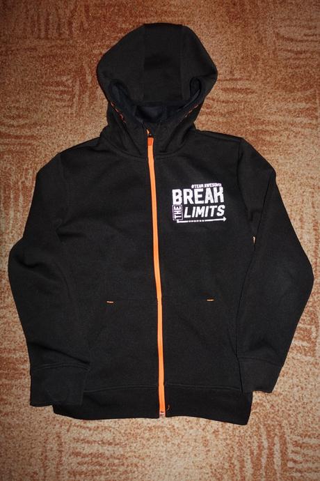 Chlapecká sportovní mikina vel. 134-140, ergee,134