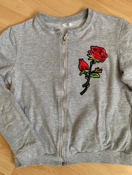 Šedá mikina s růží vel. 158/164, 158