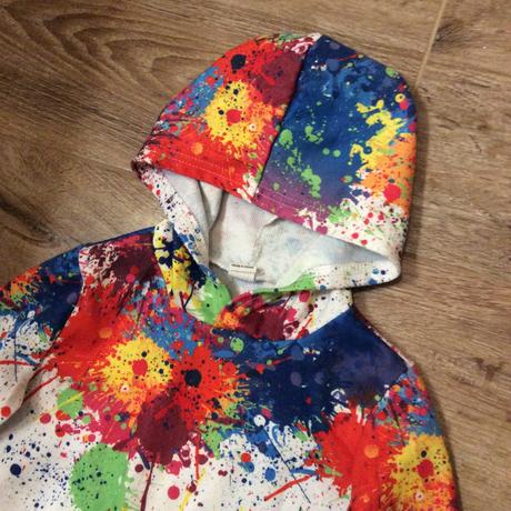 Mikina s barevnými cákanci, 98