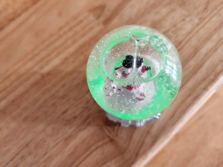 Svítící sněžítko se sněhulákem,