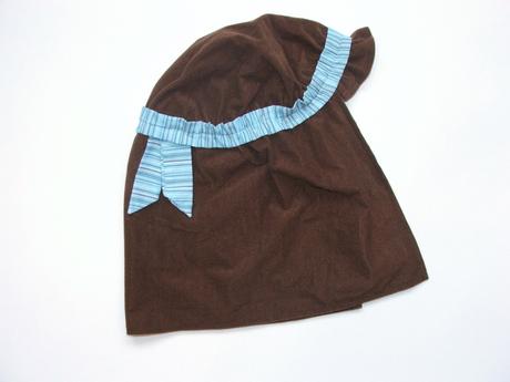 R46 čepec ke kostýmu vel. 5-6 let,