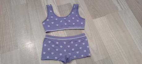 Souprava, green trees,122