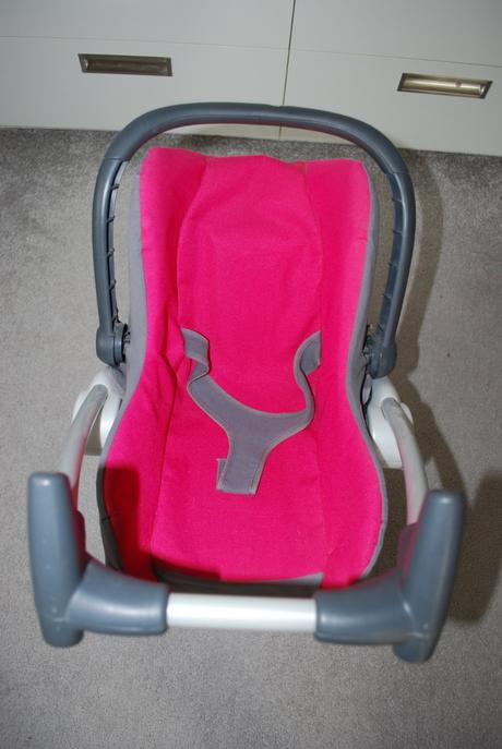 Kočárek pro panenky, 