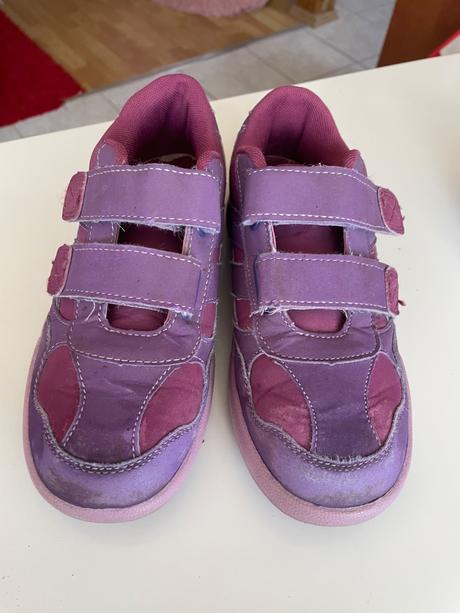 Tenisky nepromokavé vel 34 22 cm, 34