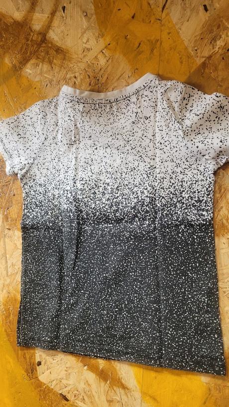 Plátěné kalhoty, 4 x triko a nové slipy, 104–116