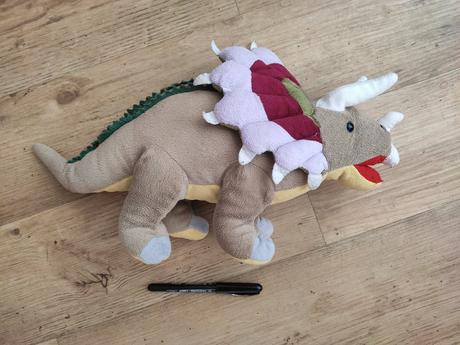 Plyšový triceratops, 