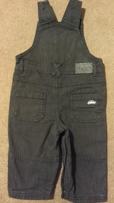 Černé rifle s laclem, marks & spencer,68