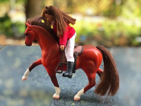 Hnedo-zrzavy kun s panenkou,