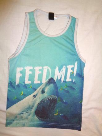 Letní tílko se žralokem, 128