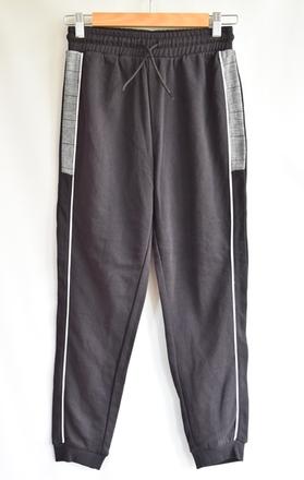 Tepláky vel. 11 let, matalan,146