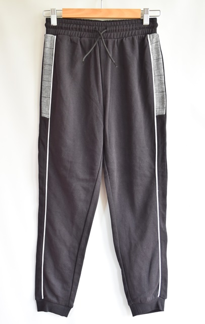 Tepláky vel. 11 let, matalan,146