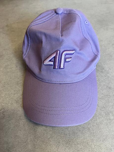 Dívčí kšiltovka 4f - nová, 