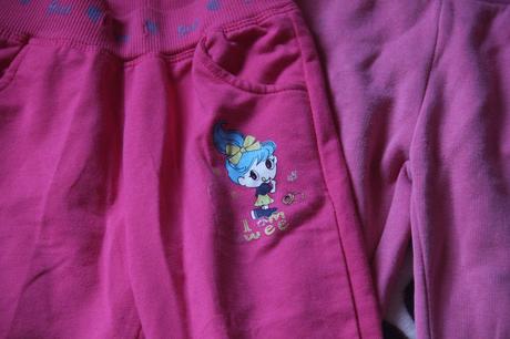 Tepláky  s holčičkou dvoje, 98