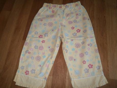 Žluté letní kalhoty s kytičkami,vel.2-3 roky , 98