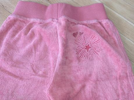 3x sametové tepláky 4-5 let, 104–116