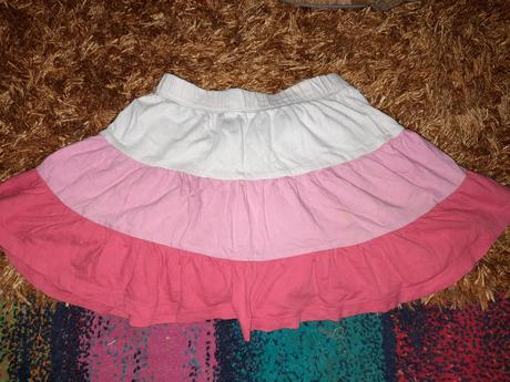 Tříbarevná růžová sukýnka na holku nošená, 116