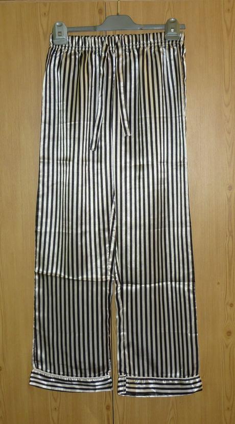 Dámské černobílé pyžamo forever dreaming, s