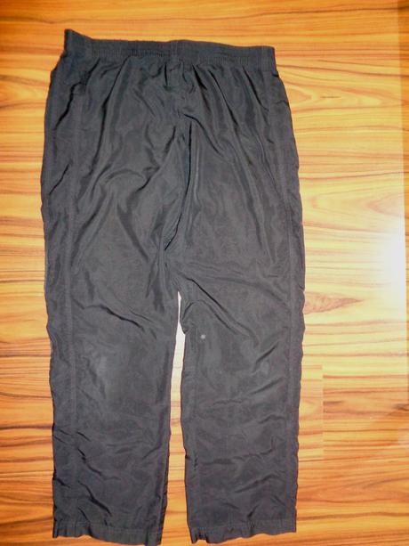 Pěkné černé sportovní kalhoty, m