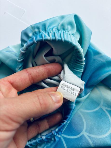 An7/ oblek na mono plutev, 