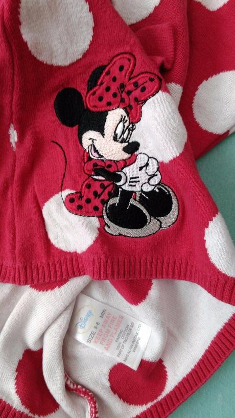 Svetříkové šatičky, disney,68